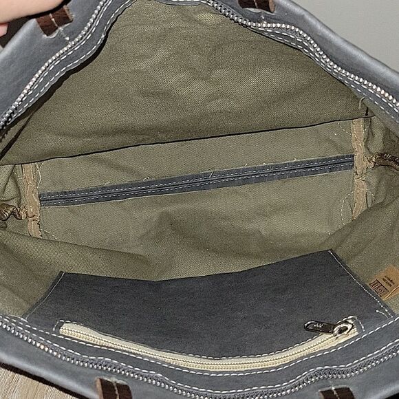 UASHMAMA Alle Cross Body Tote Bag. Made in Italy Dark Grey - Picture 10 of 14